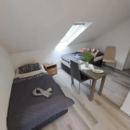 Sleep Hildesheimerstr * ブラウンシュバイク